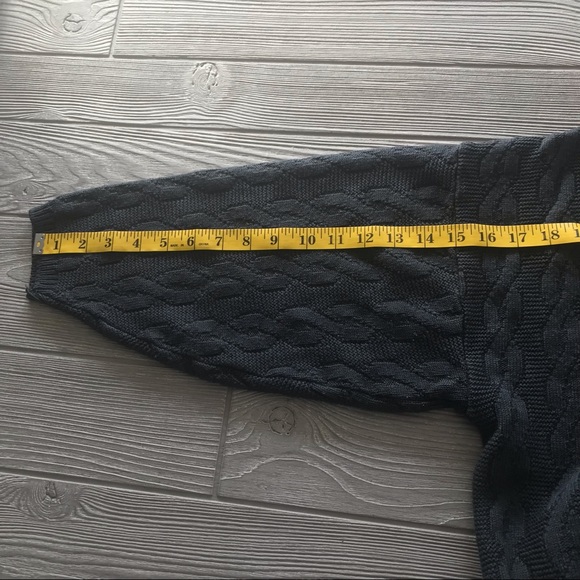 VINTAGE Plus Size Charcoal Grey Cable Knit Cardigan with Side Large Pockets - Picture 7 of 9